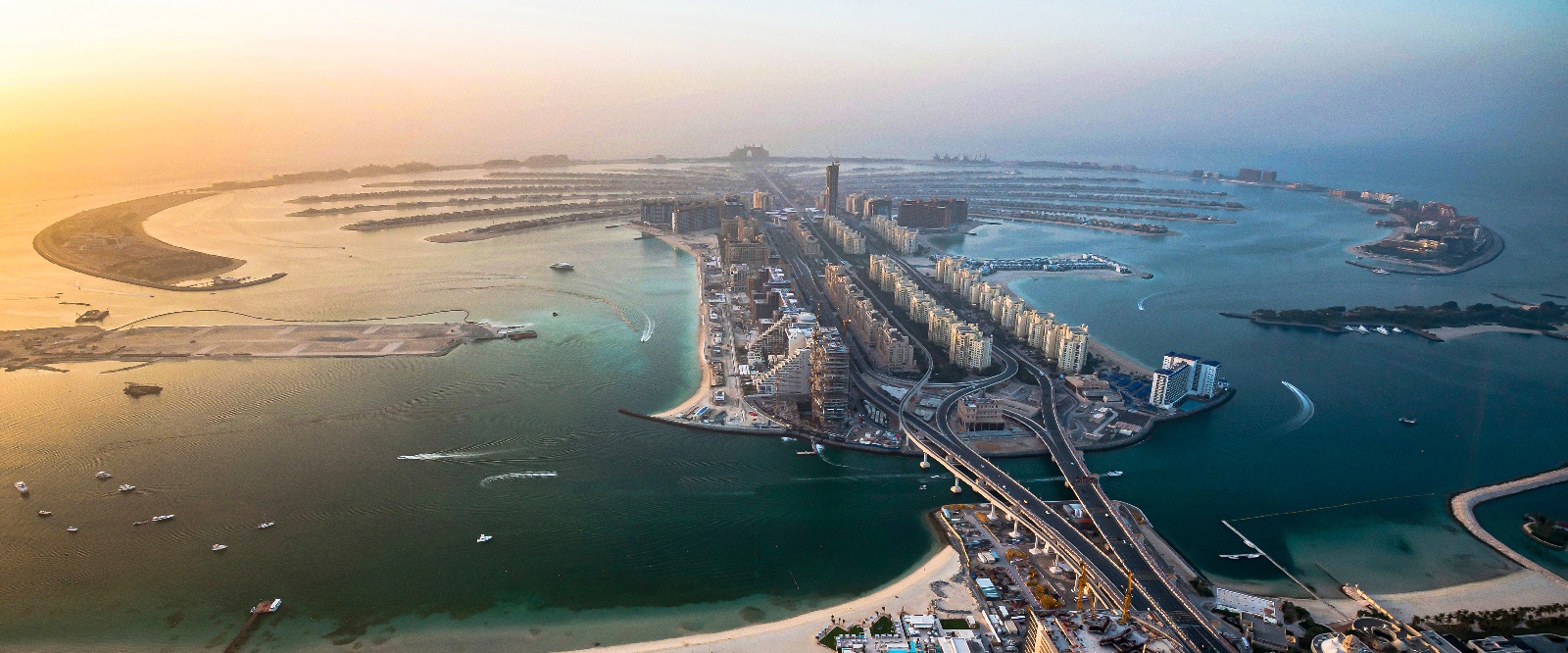 latest-project-in-dubai-palm-beach-towers-for-sale-in-palm-jumeirah