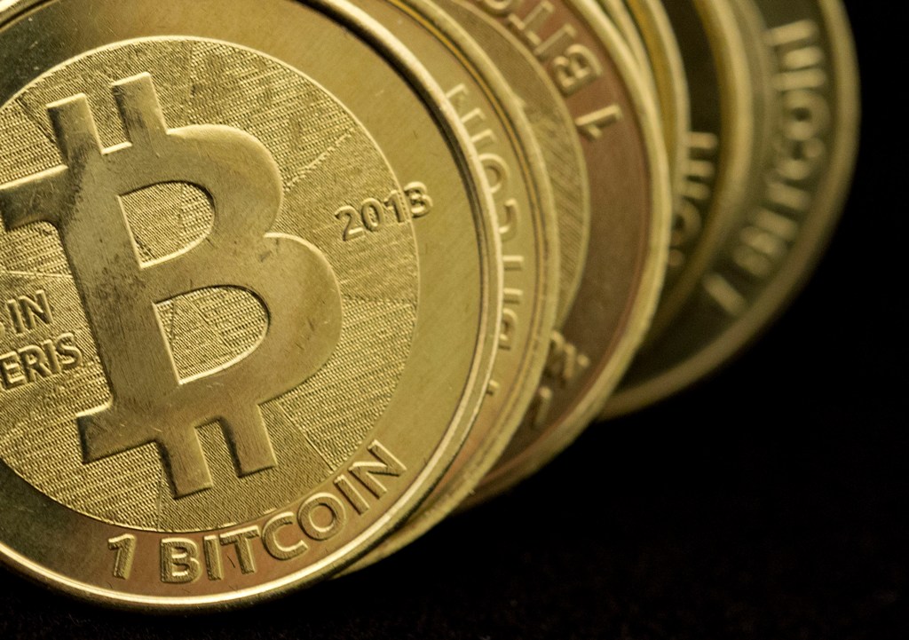 the-rise-of-digital-currency-bitcoin-in-uae